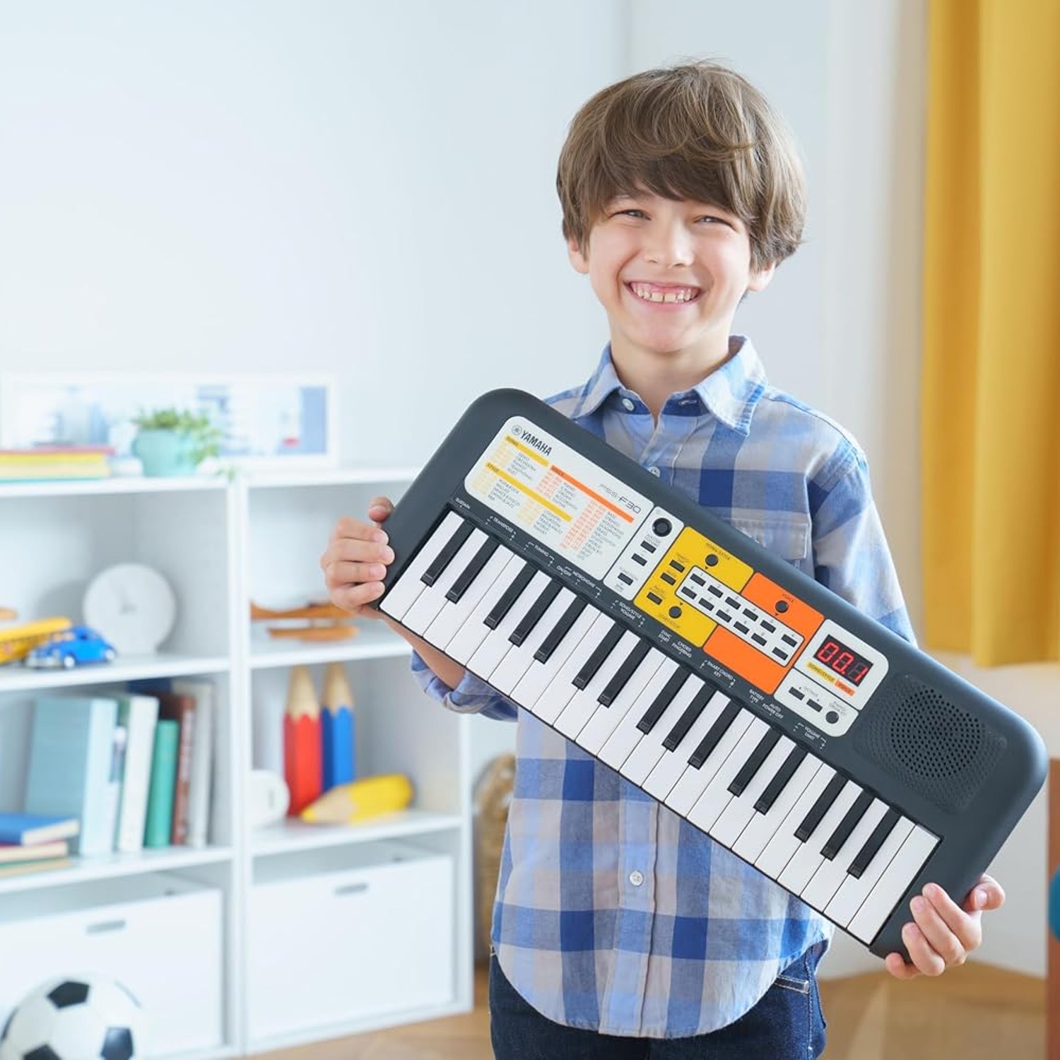 Yamaha PSS-F30 37-Key Portable Keyboard: image 7